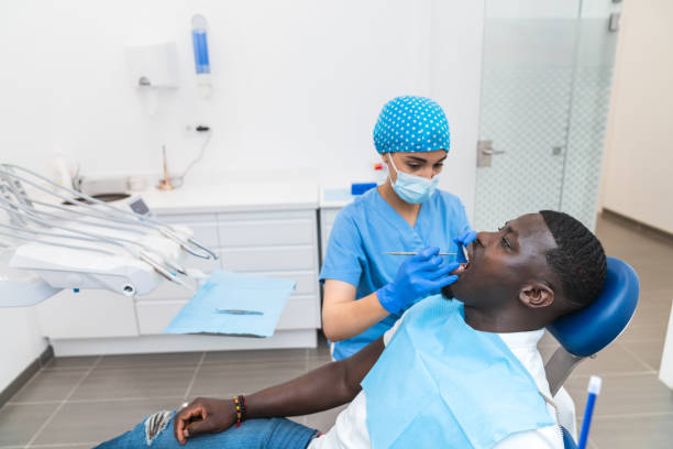 Best Emergency Broken Tooth Repair in Goodyear, AZ
